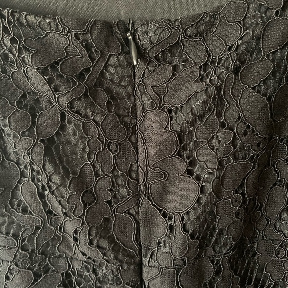 NWT Lulu’s Manning Lace Midi Dress - Picture 12 of 12